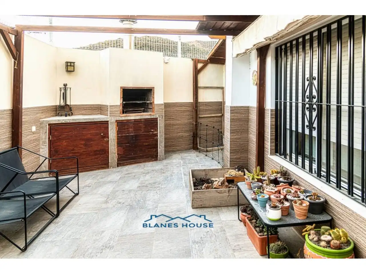 Terrassa de Casa adosada en venda en Huércal de Almería amb Aire condicionat, Jardí privat i Moblat