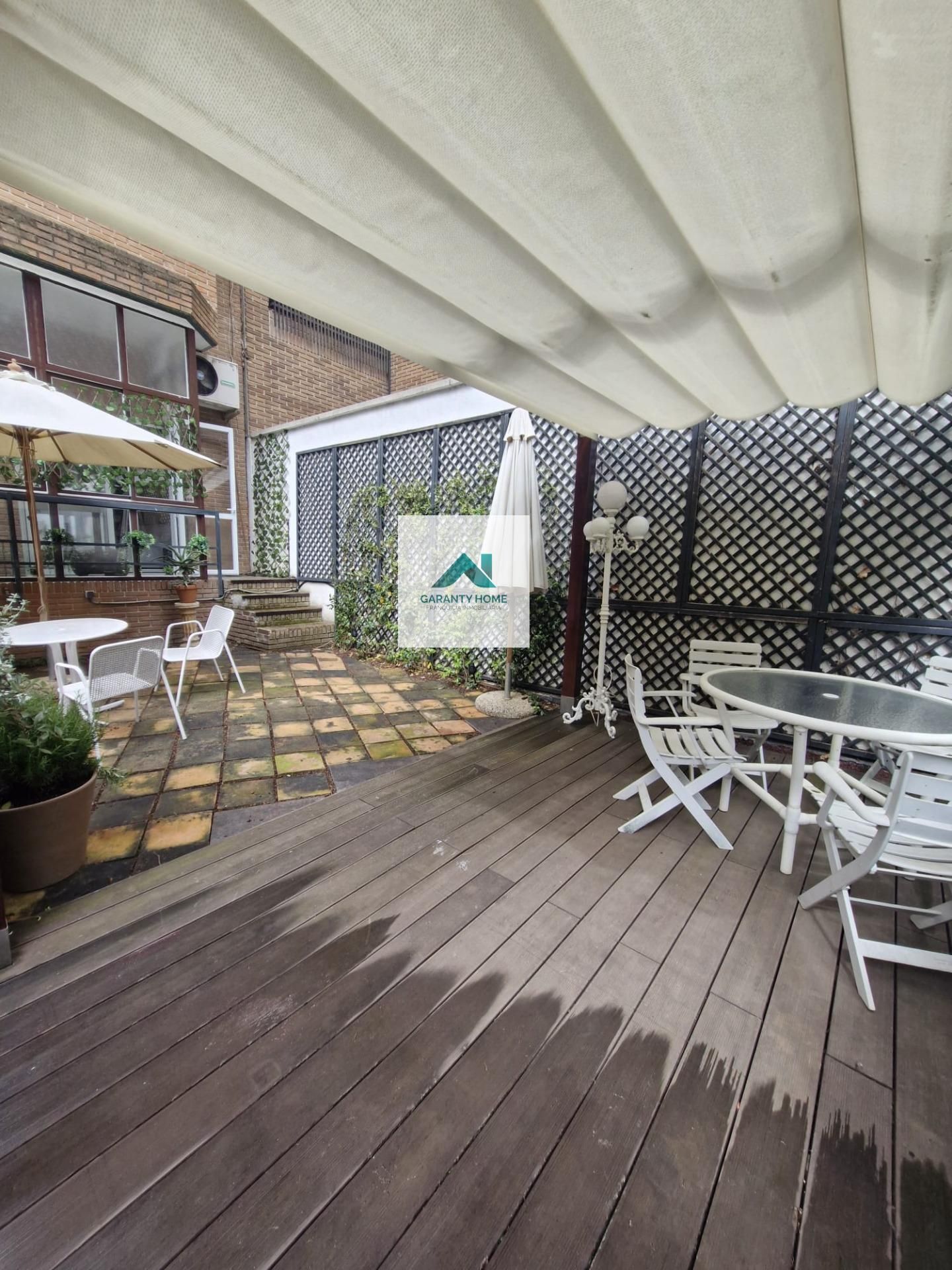 Terrace of Study to rent in  Madrid Capital  with Air Conditioner, Heating and Private garden