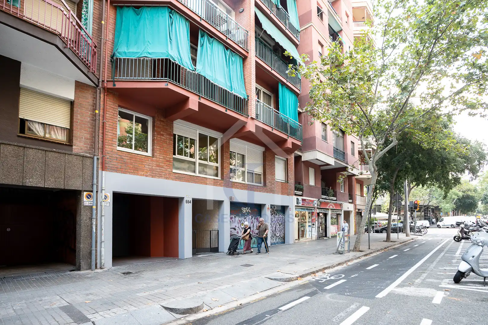 Vista exterior de Ático en venta en Barcelona con Calefacción y Balcón