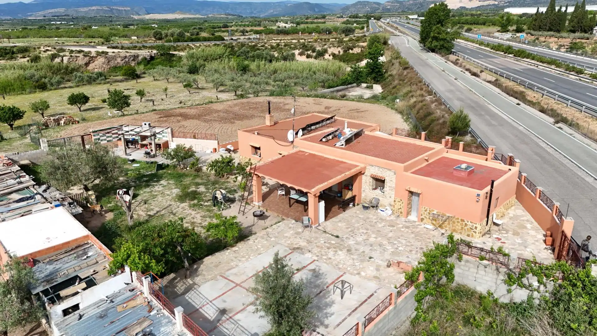 Casa o chalet en venta en Villar del Arzobispo con Jardín privado, Terraza y Trastero