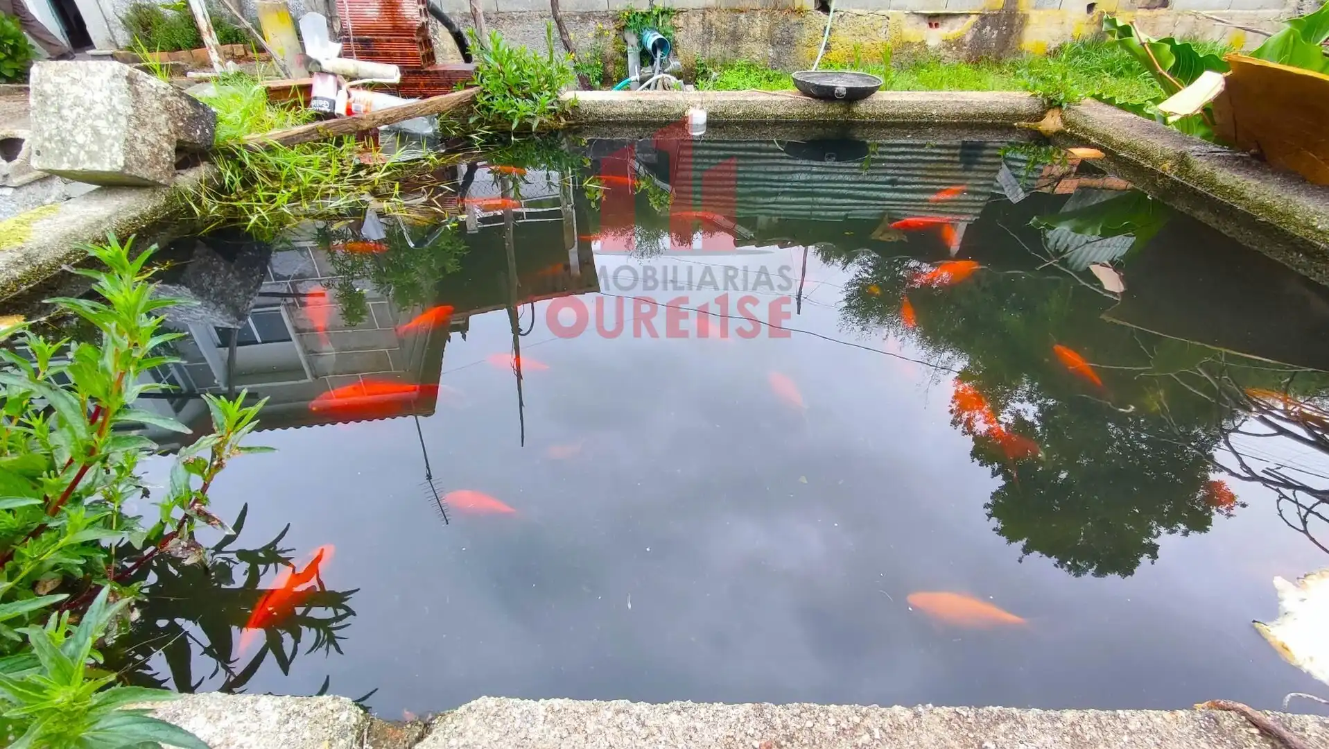 Jardí de Casa o xalet en venda en Ourense Capital  amb Calefacció i Jardí privat