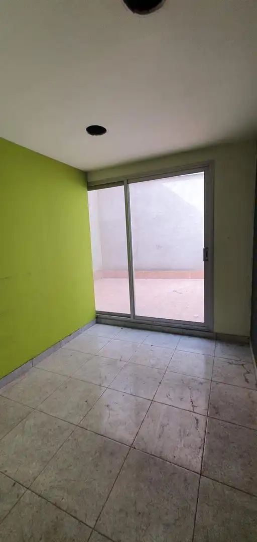 Local comercial en venta en De Sant Ruf, imagen 3