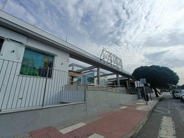 Business premises for sale in La Barrosa