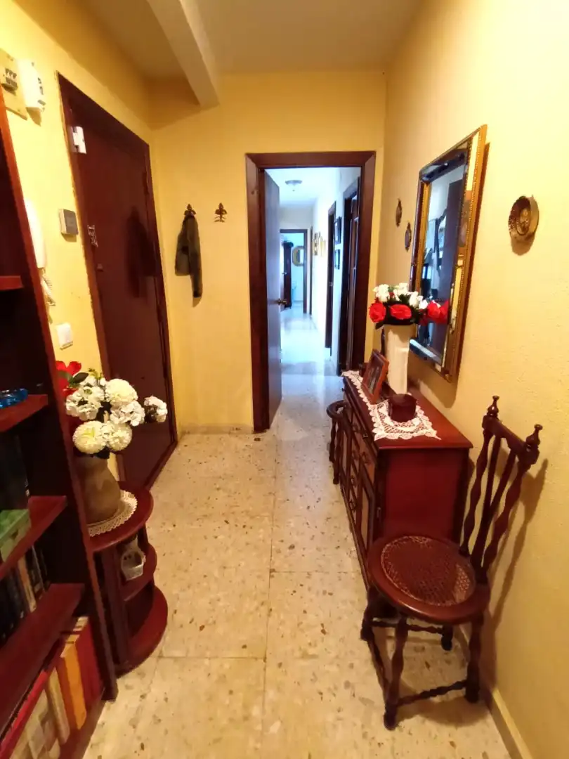Piso en venta en Mérida con Calefacción, Terraza y Balcón