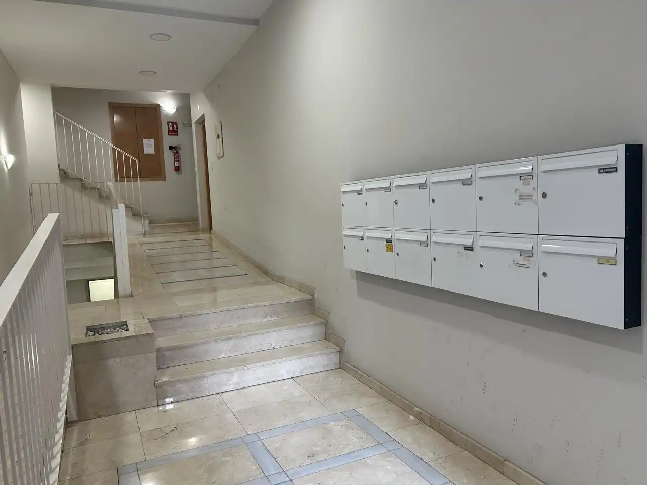 Erdgeschosswohnung mit Aufzug zum Verkauf in Calle Magallón, imagen 46