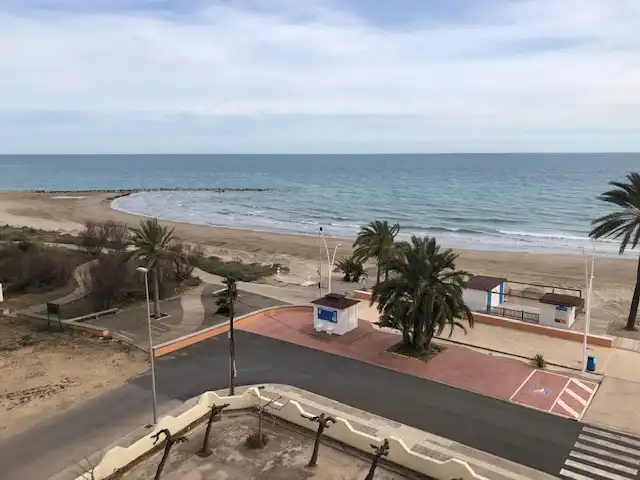 Vista exterior de Piso en venta en Torreblanca con Terraza, Amueblado y Microondas