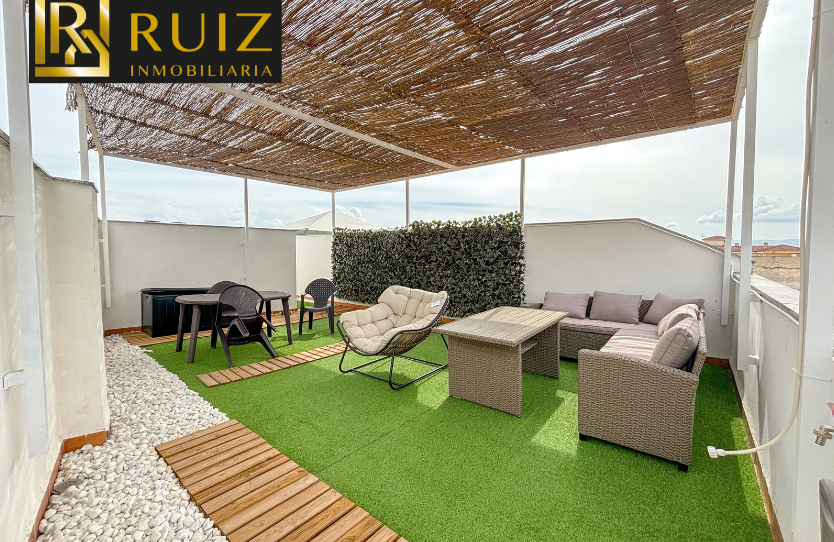 Foto 1 de Pis en venda a Calle Gozálvez, Atarfe, Granada