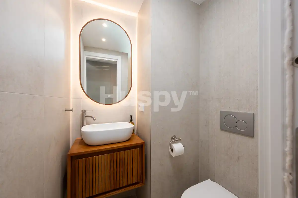 Bany de Casa o xalet en venda en Elche / Elx amb Aire condicionat, Calefacció i Jardí privat