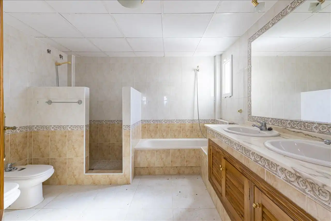 Baño de Planta baja en venta en Cartagena con Piscina