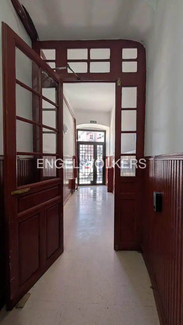 Flat for sale in Madrid  with Air Conditioner, Heating and Terrace