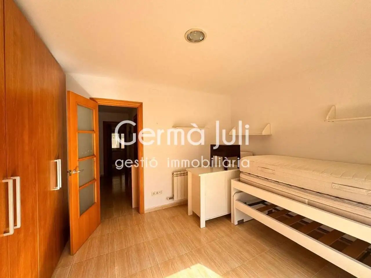 Habitación de Casa o chalet en venta en Badalona con Aire acondicionado, Calefacción y Parquet