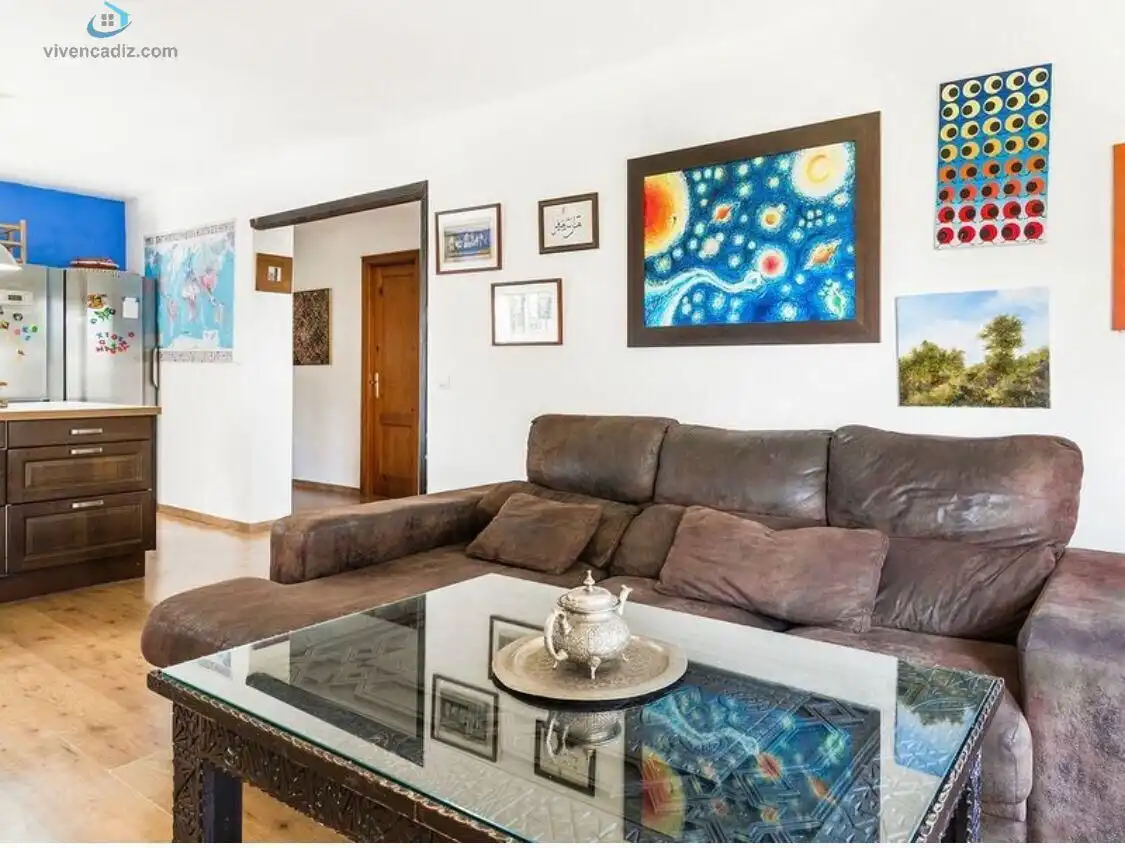 Sala d'estar de Casa o xalet en venda en Chiclana de la Frontera amb Piscina