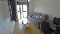 Sala d'estar de Dúplex de lloguer en  Madrid Capital amb Aire condicionat, Calefacció i Moblat