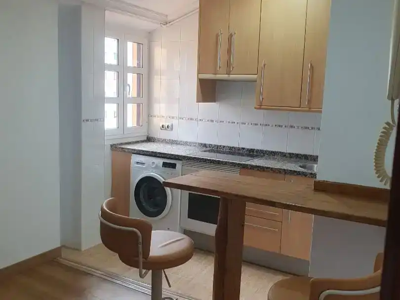 Küche von Wohnungen zur Miete in Avilés
