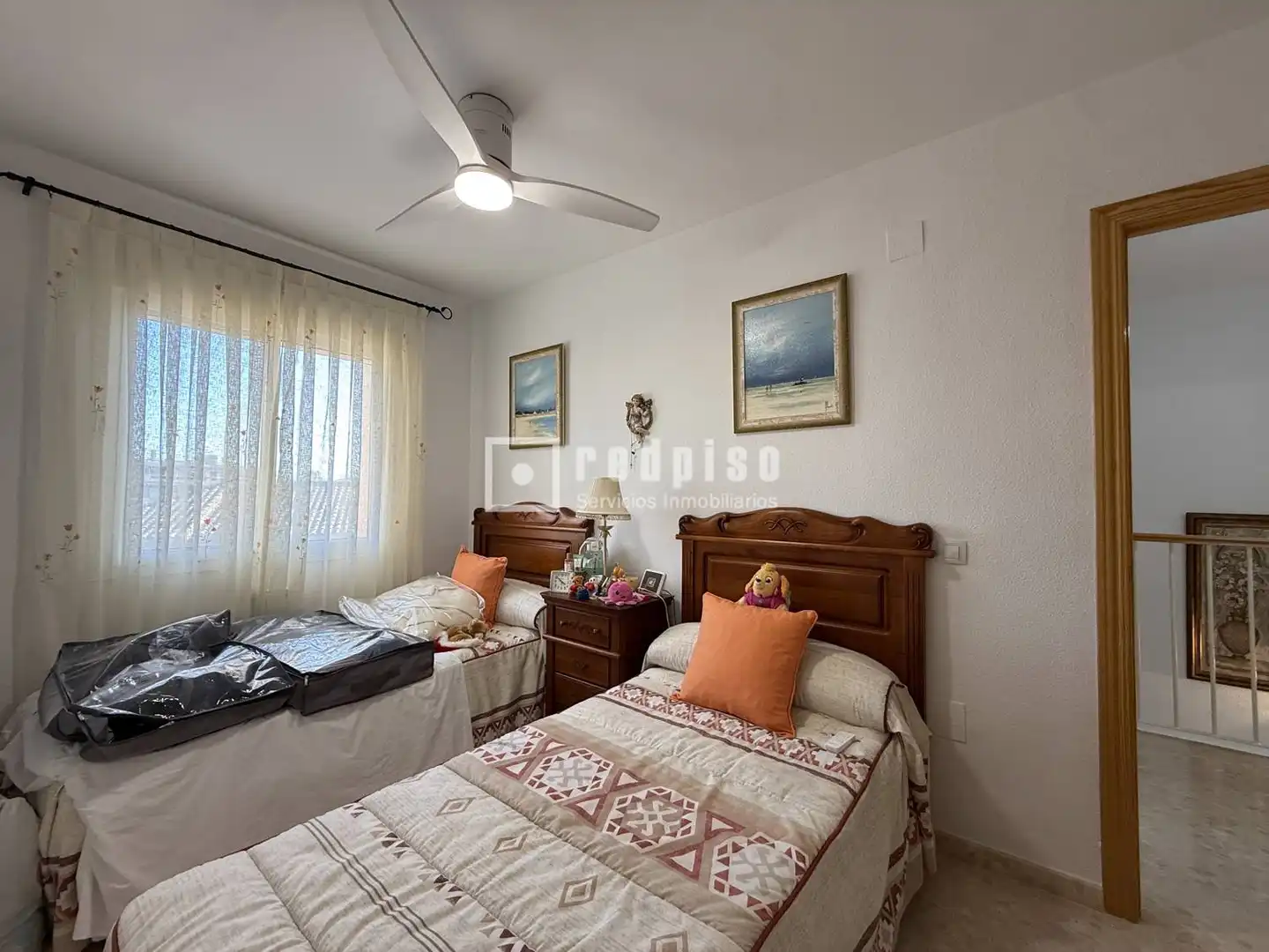 Dormitori de Casa o xalet en venda en Cártama amb Aire condicionat, Terrassa i Alarma