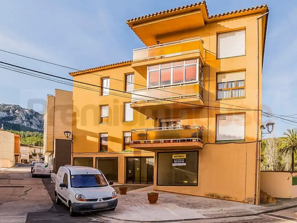 Local comercial en venta en Calle Pau Casals