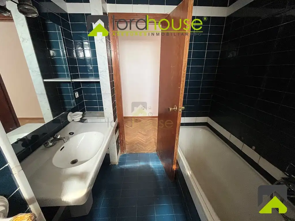 Piso con ascensor en venta en Avenida Juan Carlos I, imagen 32