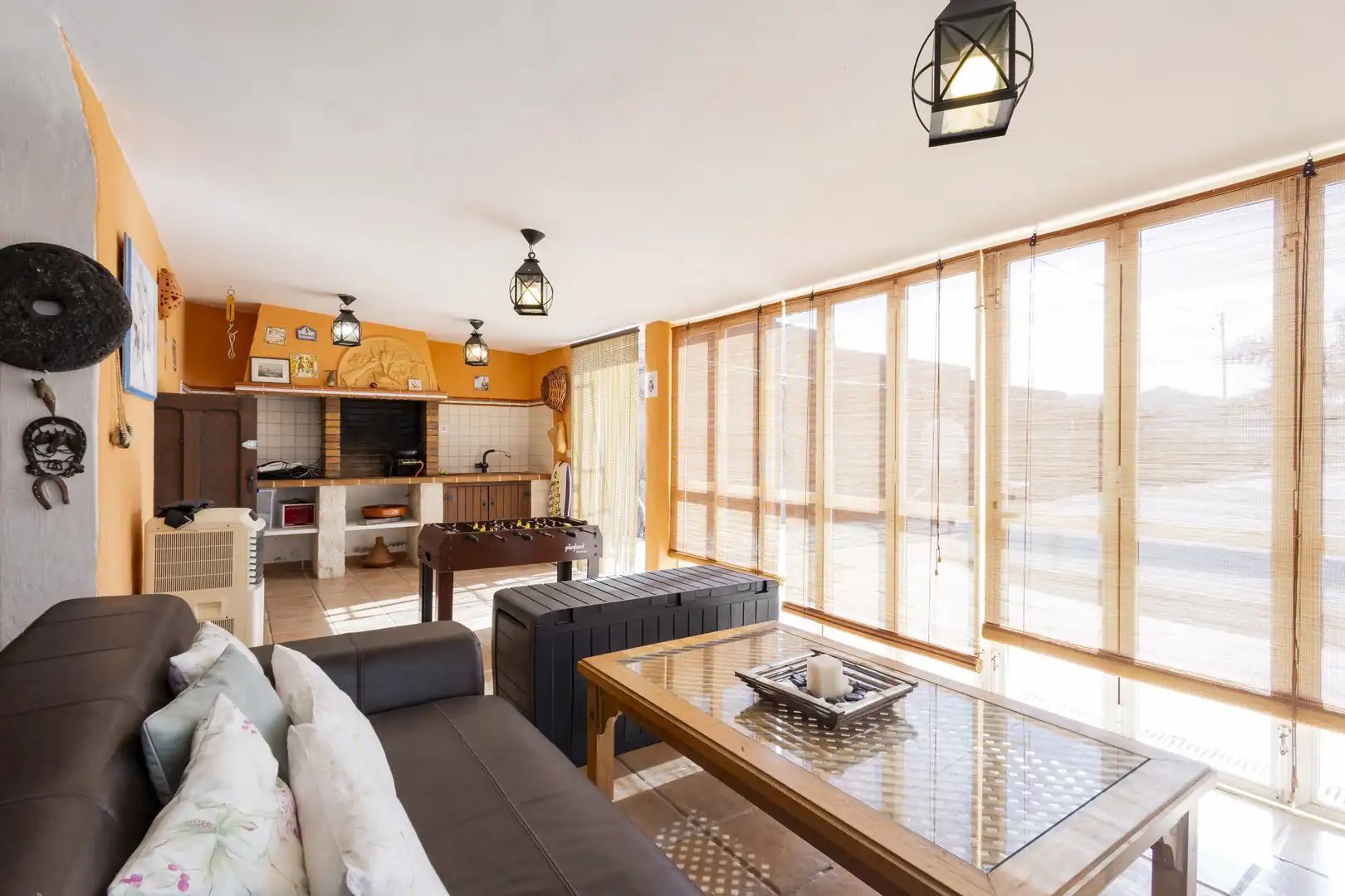 Living room of Houses for sale in San Cristóbal de la Laguna  with Air Conditioner, Private garden and Terrace