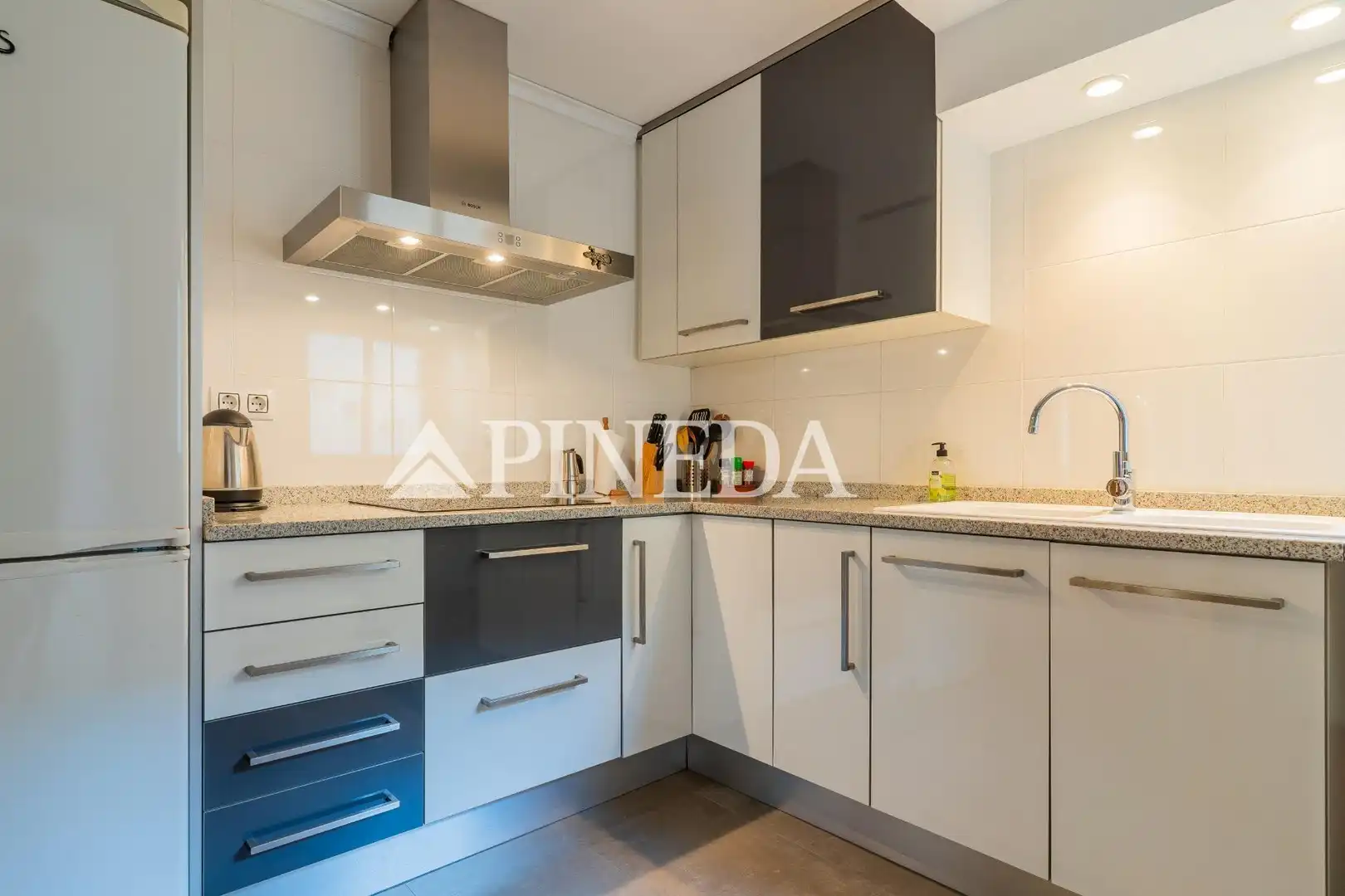 Appartement avec ascenseur à louer à MARIA ZAMBRANO, imagen 2