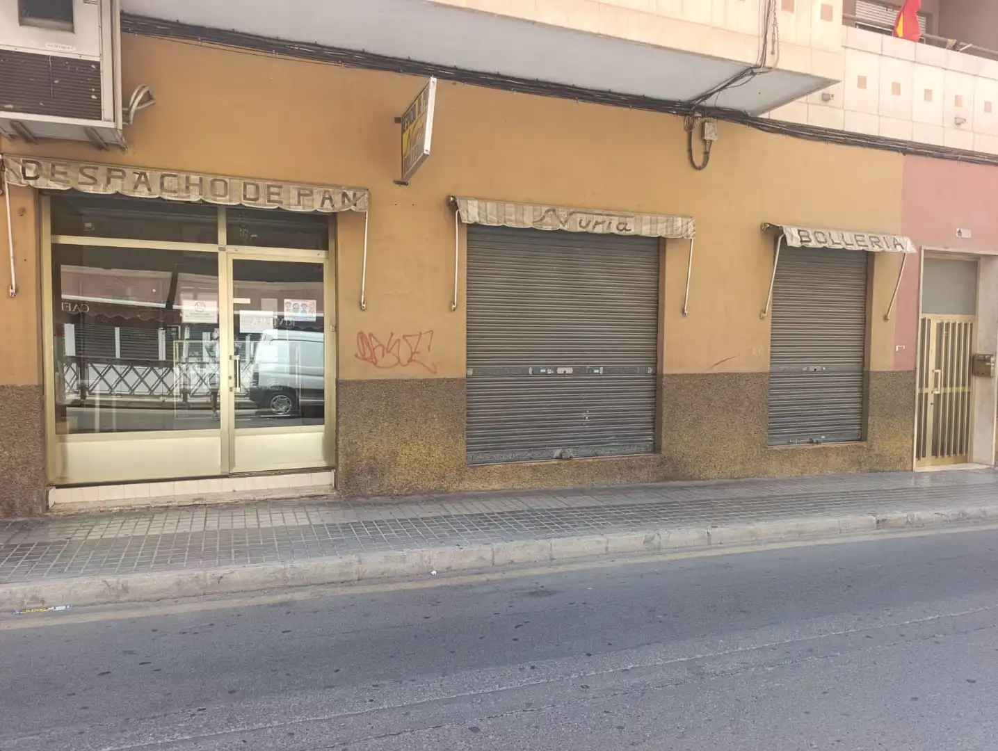 Local en venta en Calle Hernán Cortés, 14, Plaza de Toros - Avenida Chapí - Trinquete