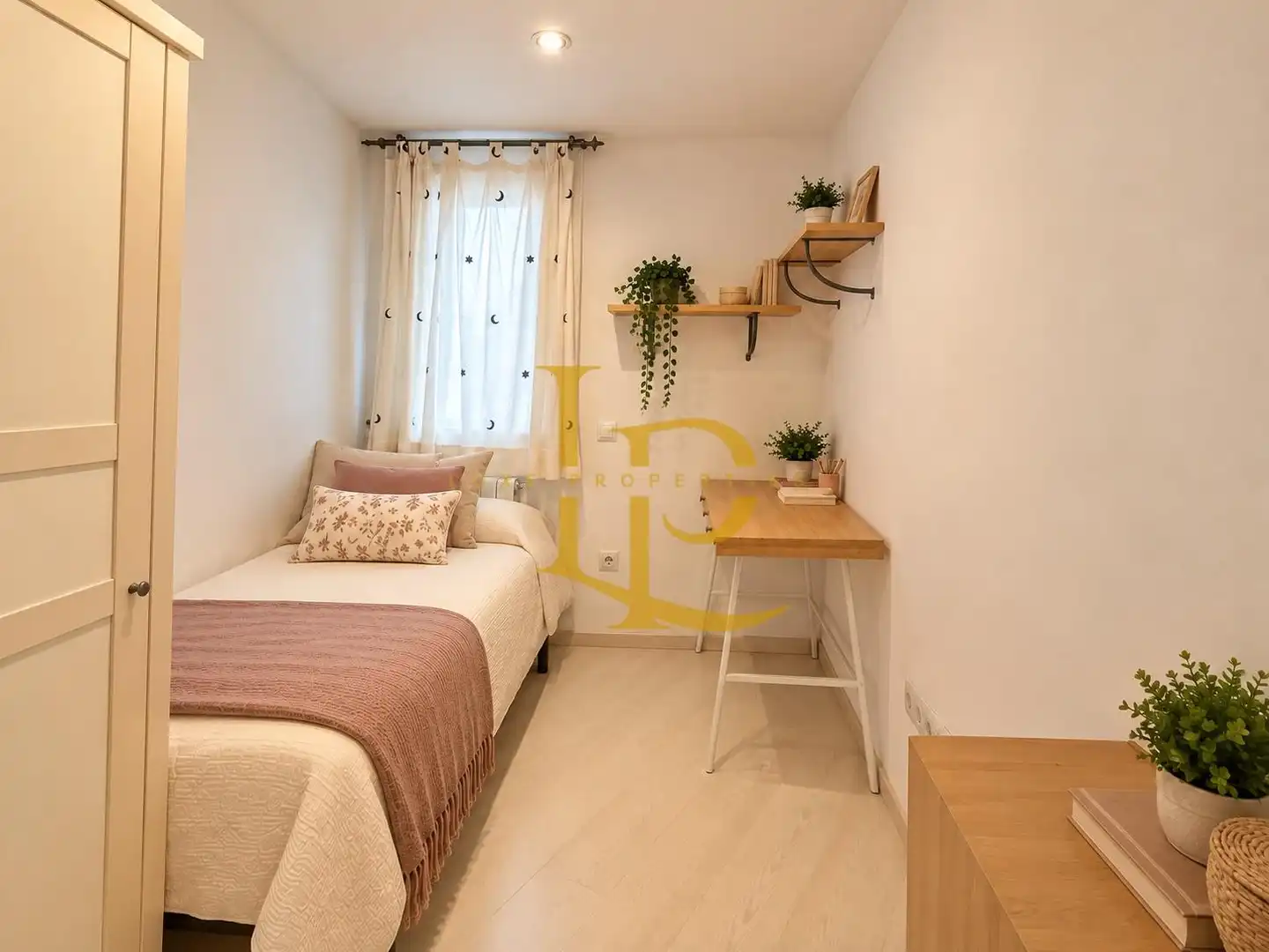 Bedroom of Flat for sale in Cerdanyola del Vallès  with Air Conditioner, Heating and Oven