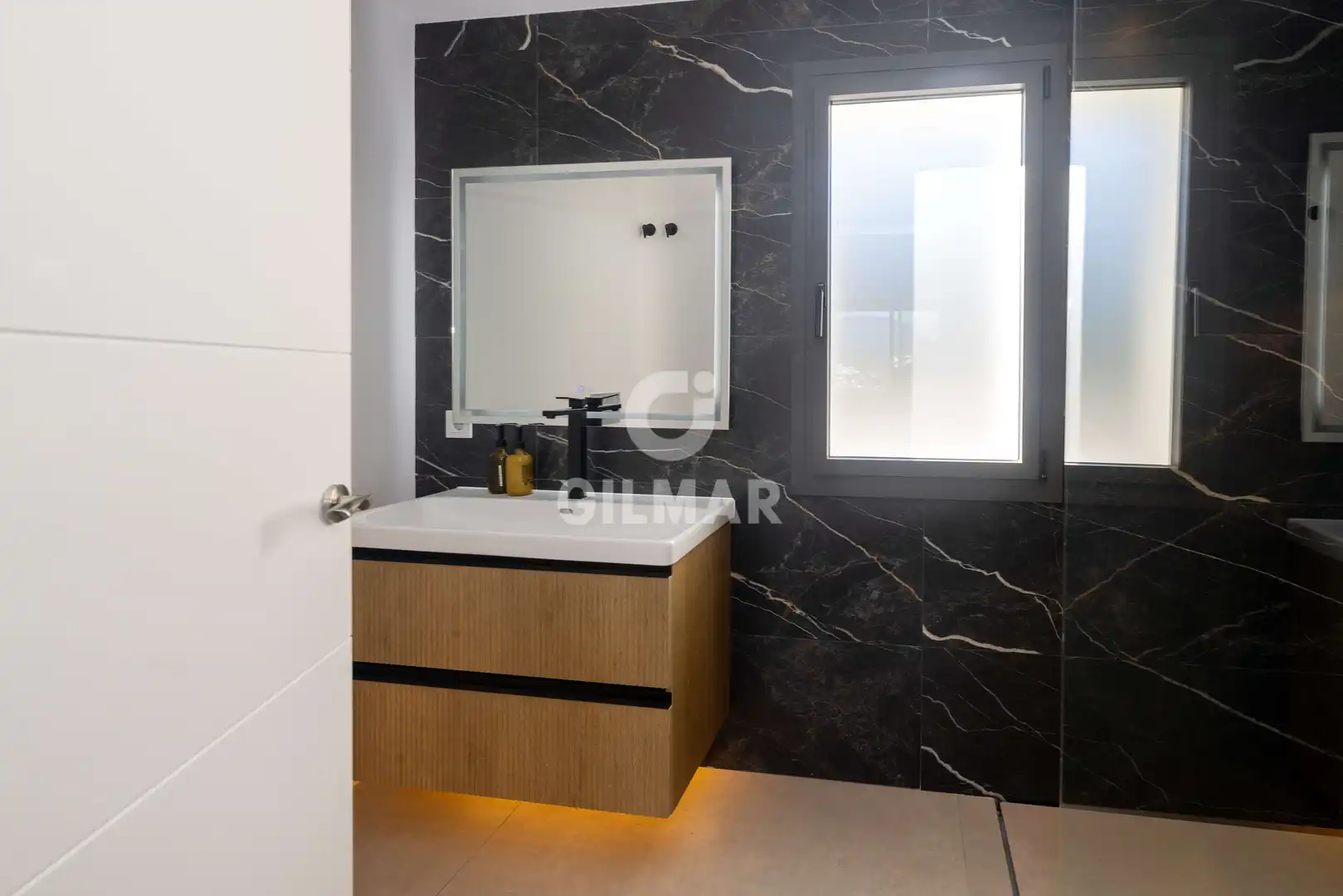Apartament amb terrassa en venda a Nueva Andalucía, imagen 21