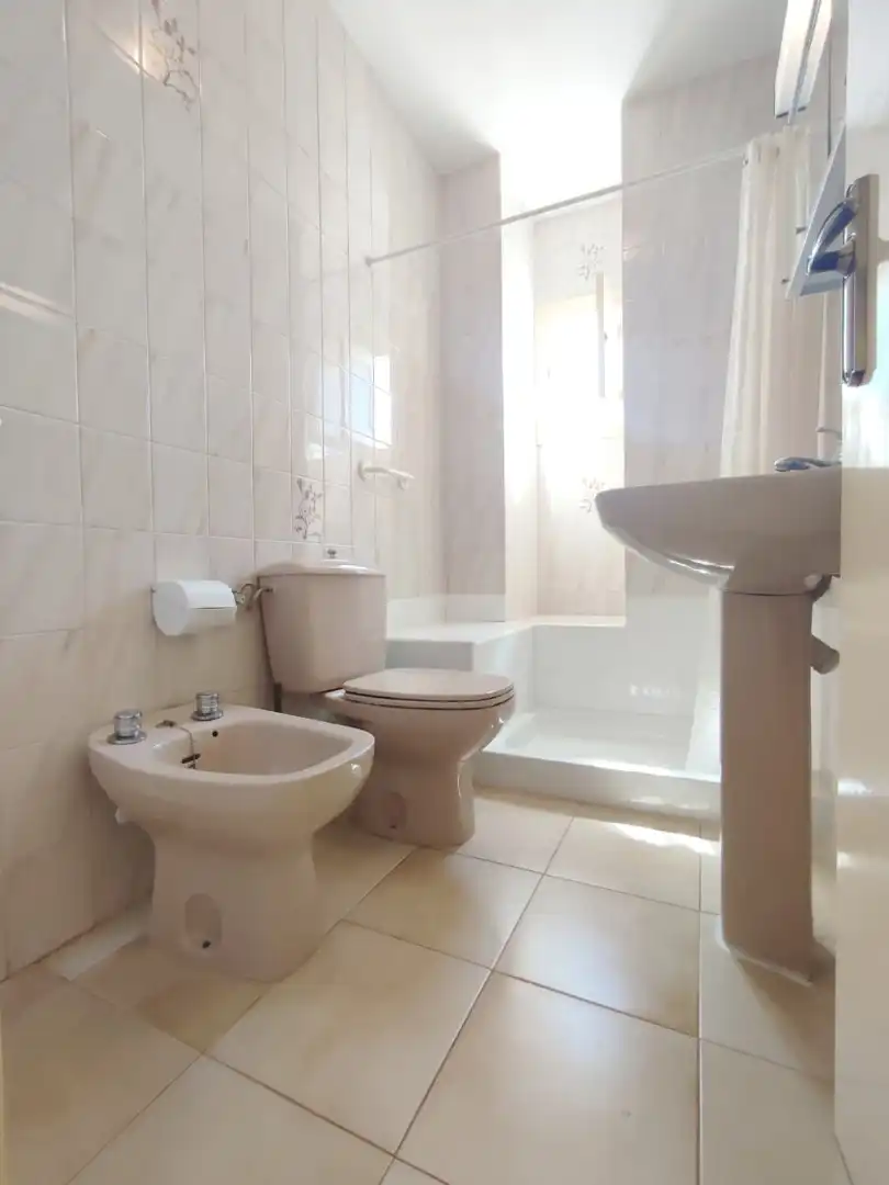 Baño de Casa o chalet en venta en San Pedro del Pinatar con Jardín privado, Terraza y Amueblado