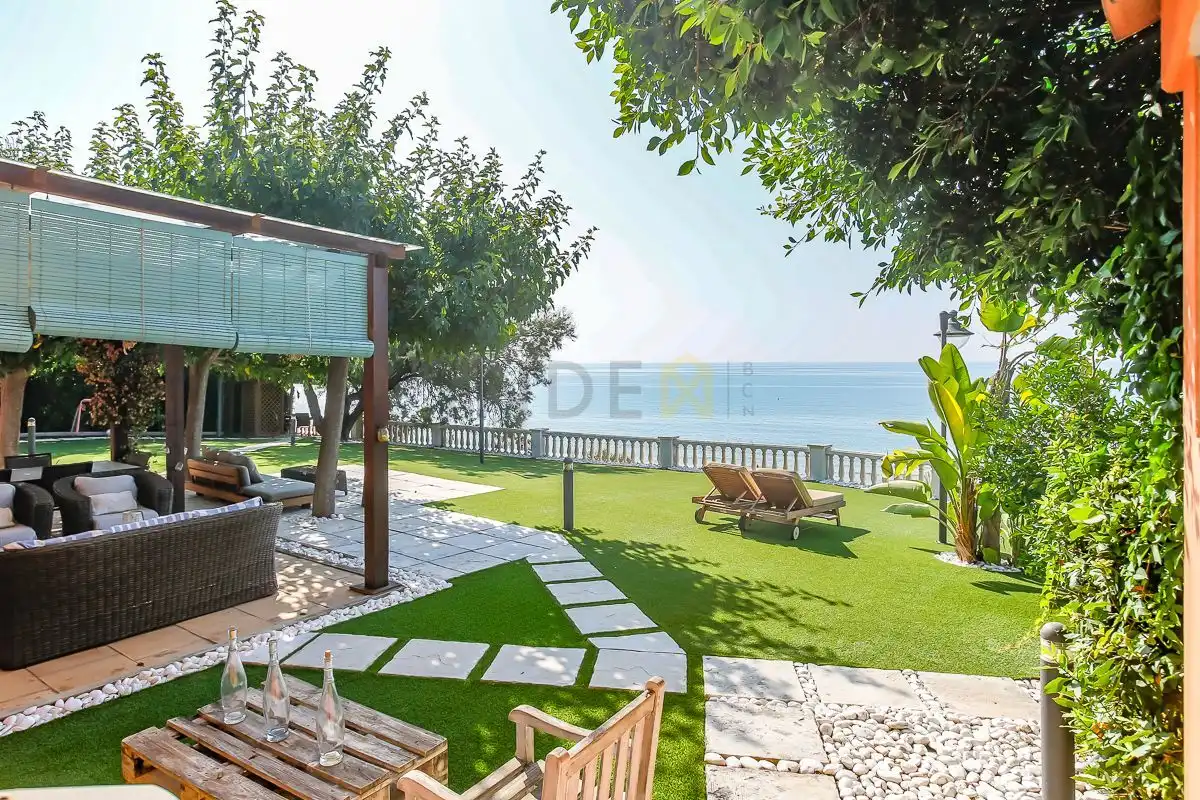Jardí de Casa o xalet de lloguer en Vilanova i la Geltrú amb Aire condicionat, Calefacció i Jardí privat