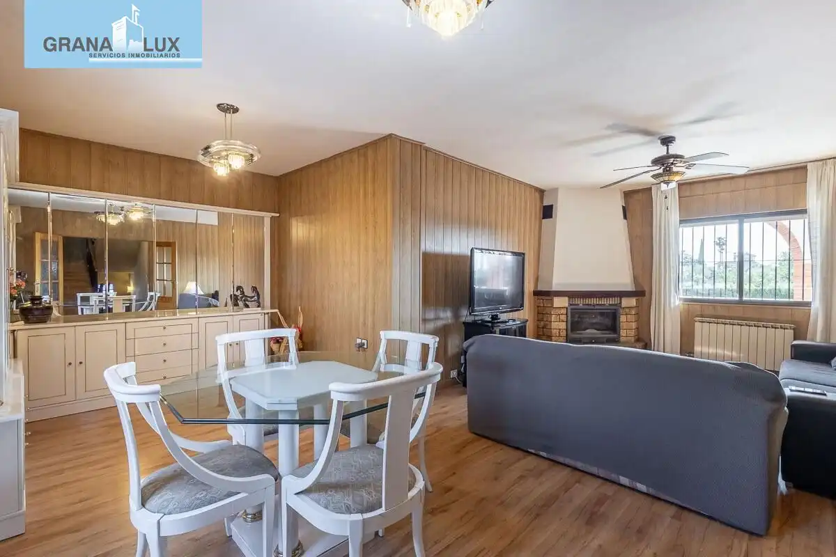 Chalet en venta en CALLE LIRIO, imagen 5