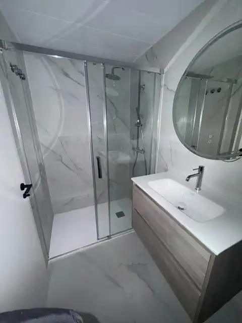 Bathroom of Flat for rent in La Vall d'Uixó  with Air Conditioner, Furnished and Oven