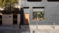 Exterior view of Planta baja for sale in  Barcelona Capital  with Air Conditioner, Heating and Terrace