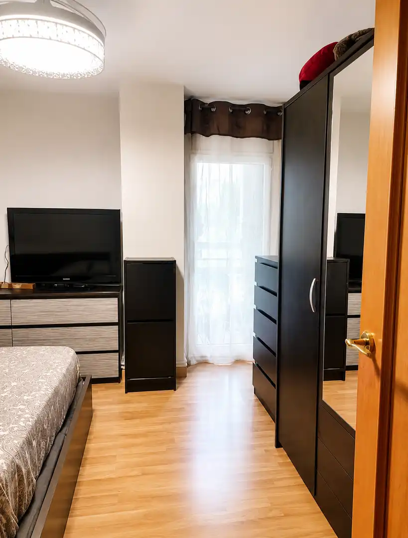 Dormitori de Pis en venda en L'Hospitalet de Llobregat amb Calefacció i Balcó