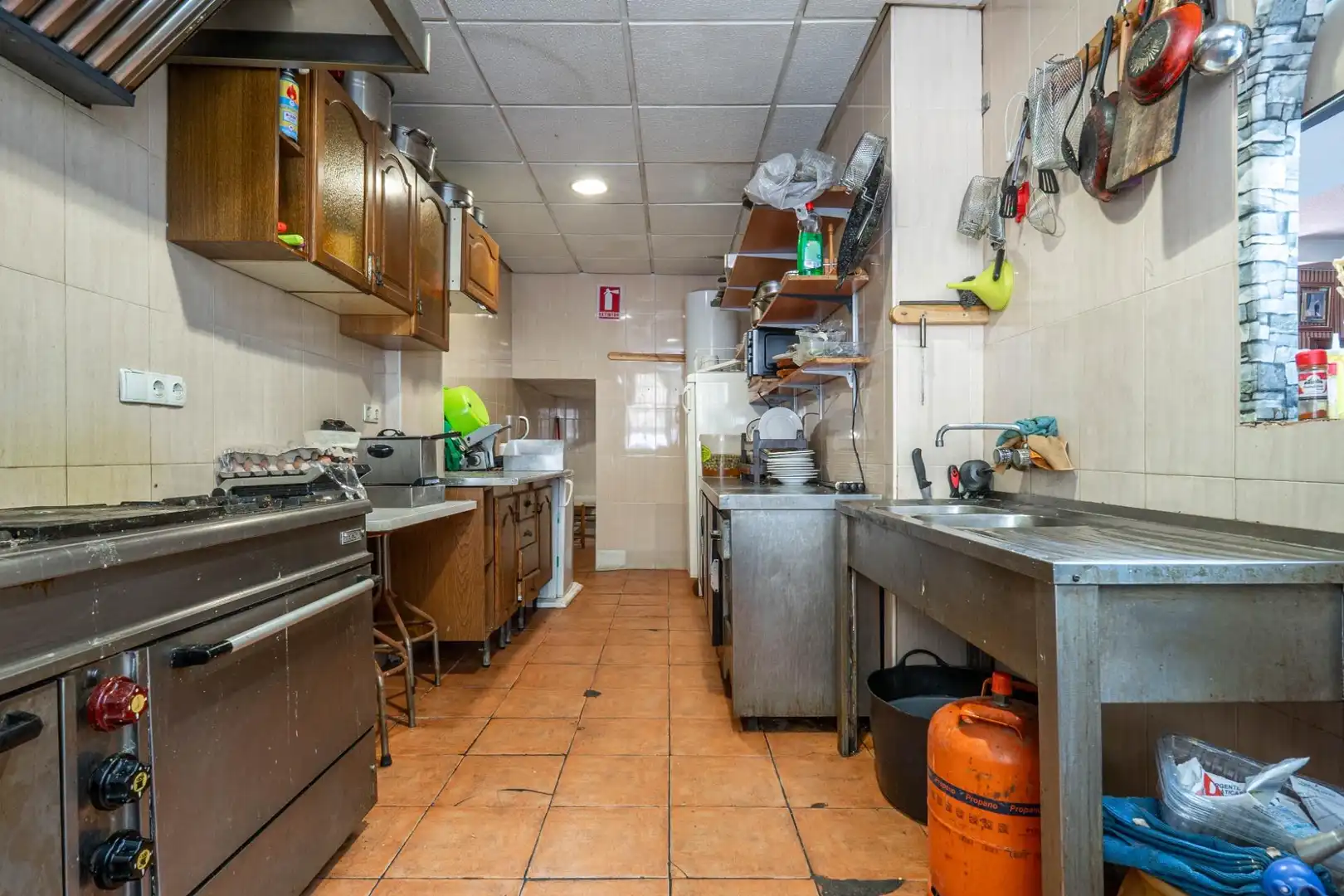 Küche von Geschaftsraum zum Verkauf in Granada