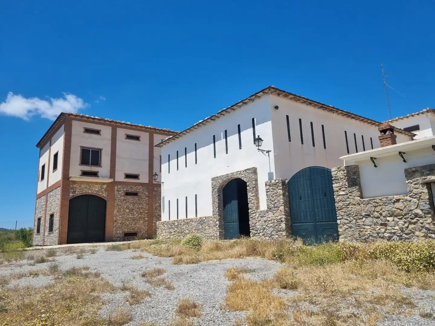 Industrial building for sale in Torvizcón