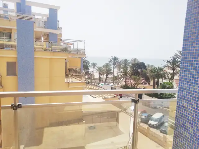 Apartament amb terrassa de lloguer a Carrer de Barcelona 29