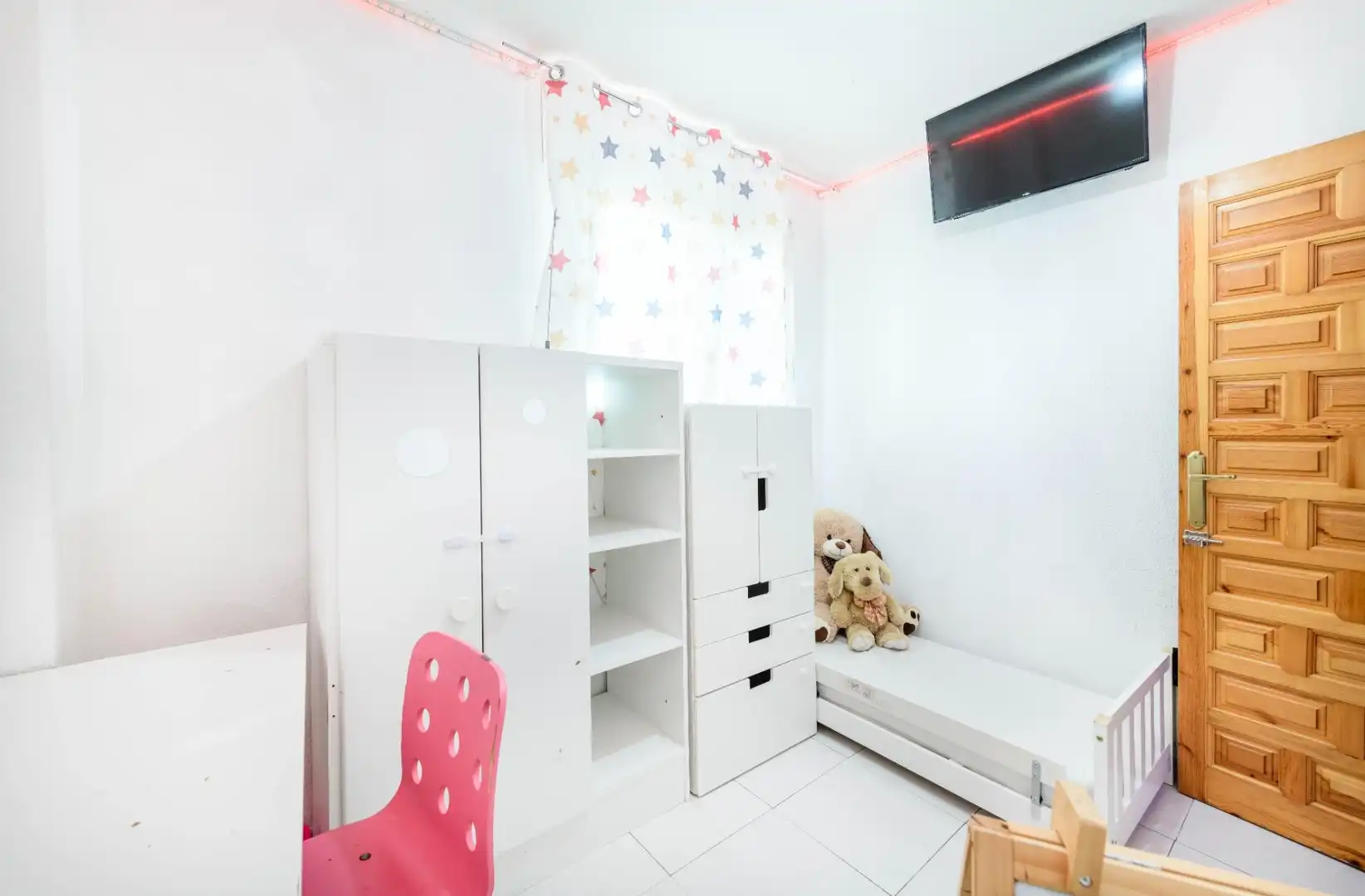 Bedroom of Detached homes for sale in Sacedón  with Air Conditioner and Alarm