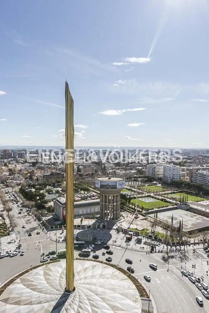 Vista exterior de Apartament de lloguer en Madrid amb Aire condicionat, Calefacció i Parquet