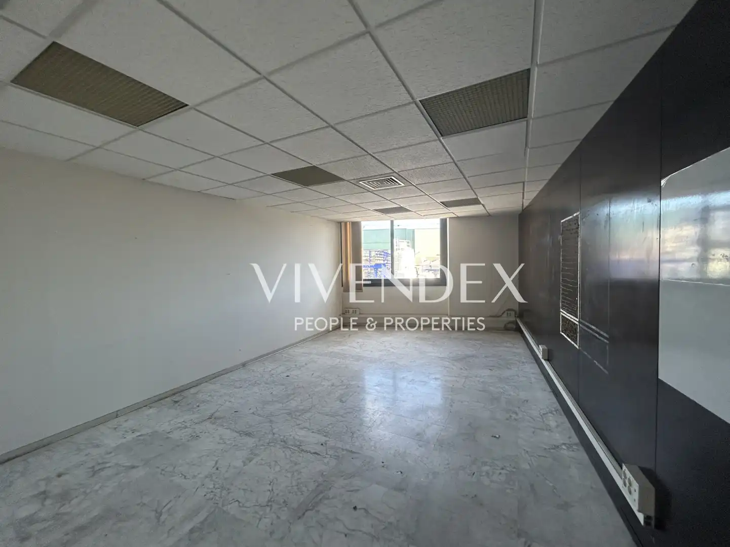 Büro zum Verkauf in Cornellà de Llobregat