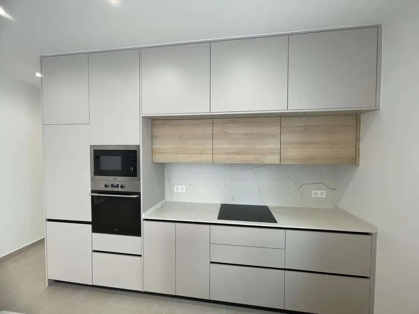 Cocina de Casa o chalet en venta en Almoradí con Aire acondicionado, Jardín privado y Terraza