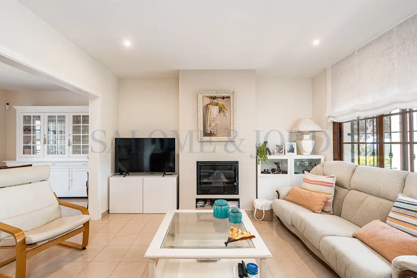 Sala de estar de Casa o chalet en venta en Vilassar de Dalt con Calefacción, Jardín privado y Piscina