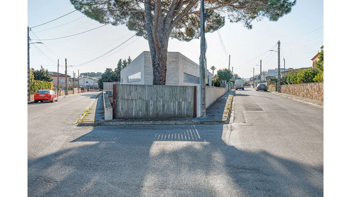 Vista exterior de Casa o xalet en venda en Llagostera amb Aire condicionat, Terrassa i Moblat