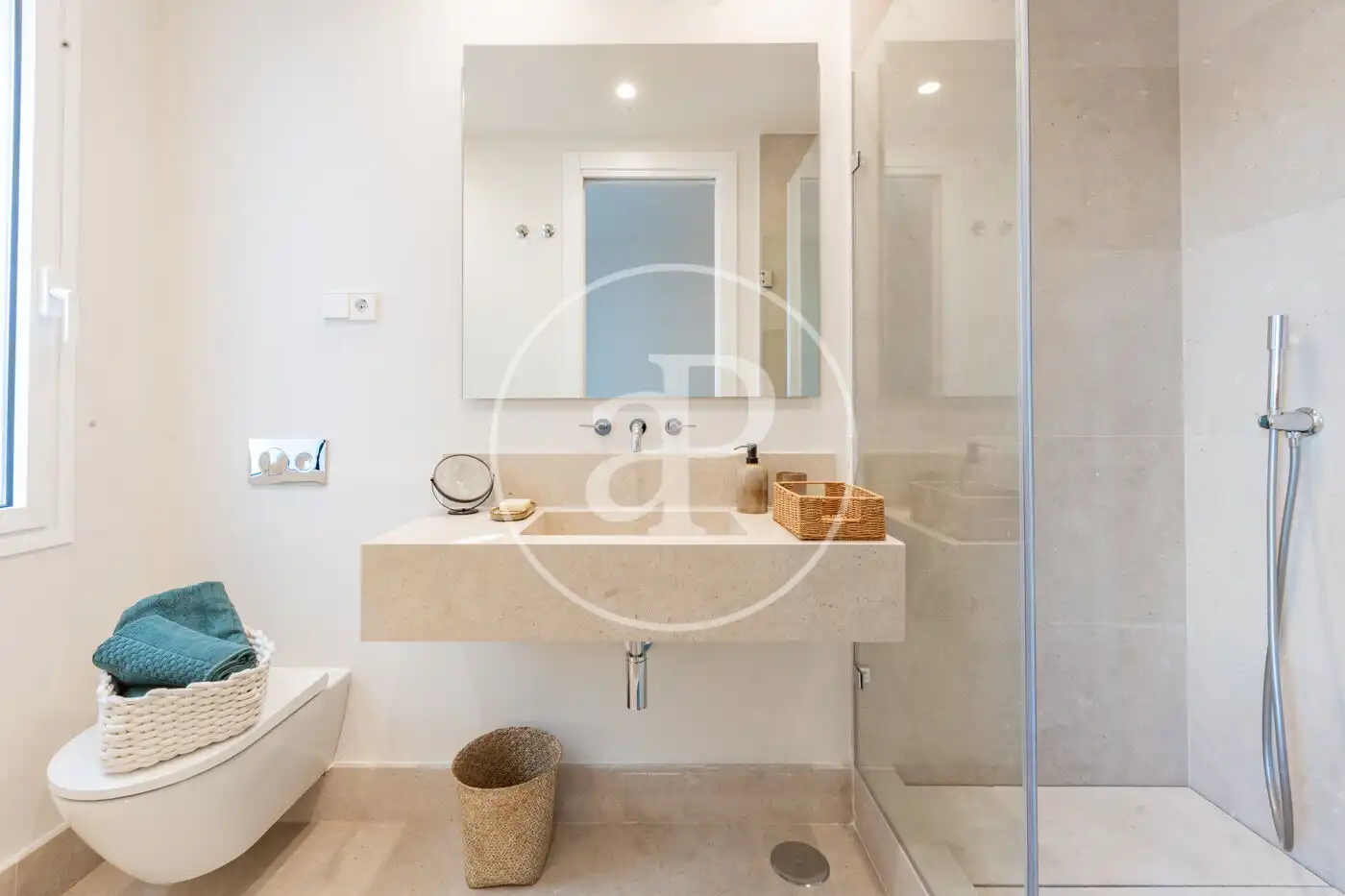 Baño de Piso en venta en Madrid con Aire acondicionado, Calefacción y Terraza