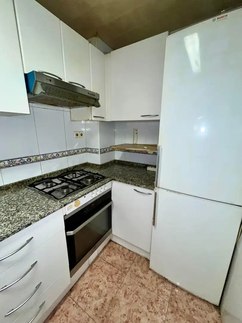 Piso con terraza en venta en Carrer de Dolores Ibarruri, imagen 9