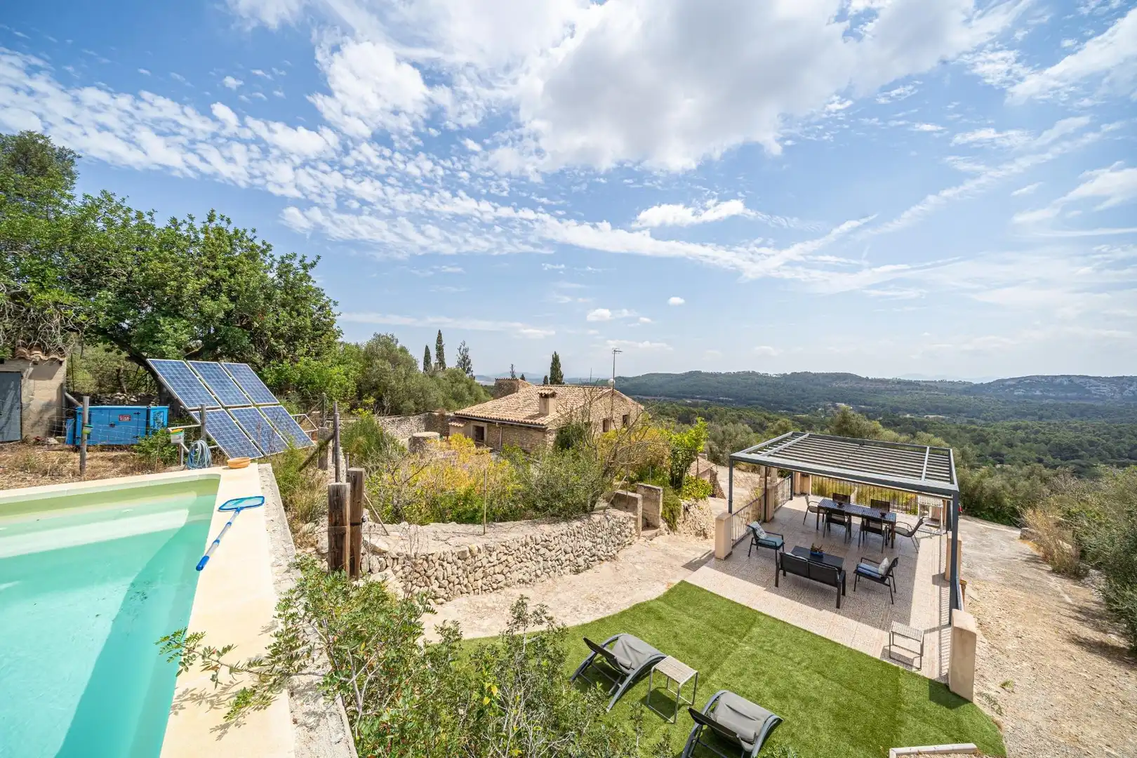 Maison rustique avec piscine à vendre à SECTOR 2, imagen 9