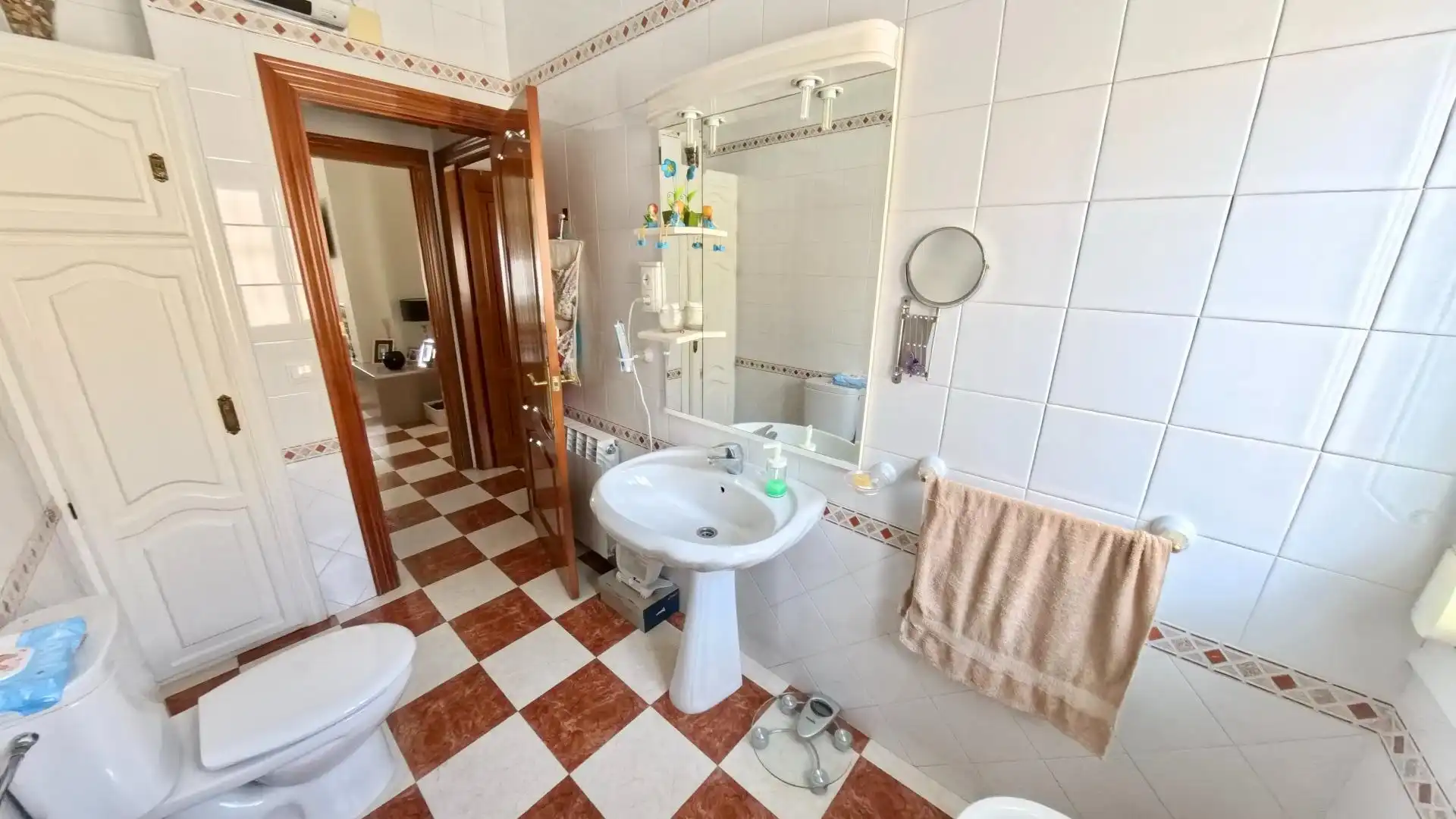 Casa adosada en venta en Calle GRANADA CAMP, Cortes de Baza