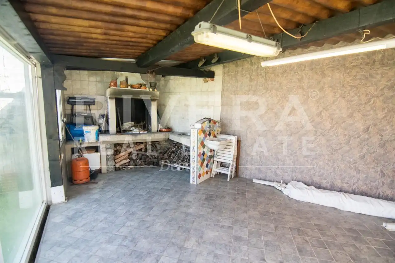 Casa o xalet en venda en Redondela amb Calefacció i Jardí privat