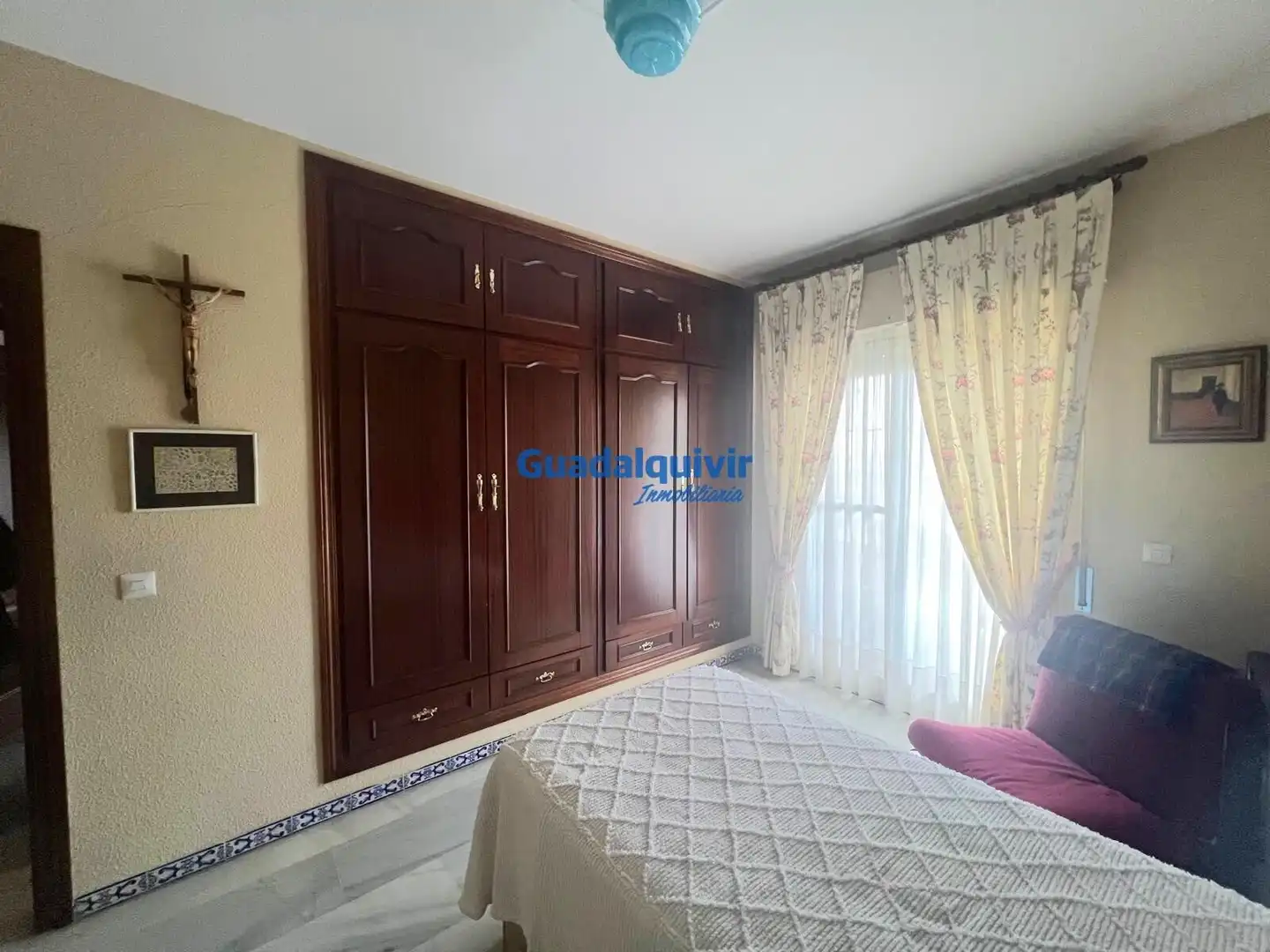 Dormitori de Casa o xalet en venda en Dos Hermanas amb Aire condicionat, Jardí privat i Terrassa
