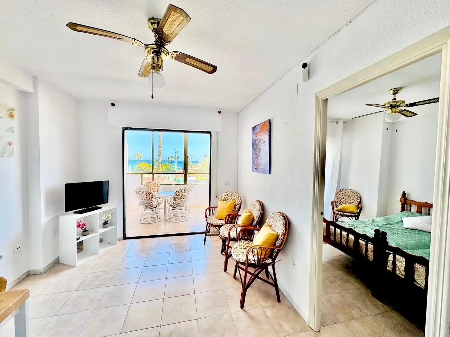 Wohnzimmer von Wohnungen zum Verkauf in Torrevieja mit Schwimmbad, Möbliert und Waschmaschine