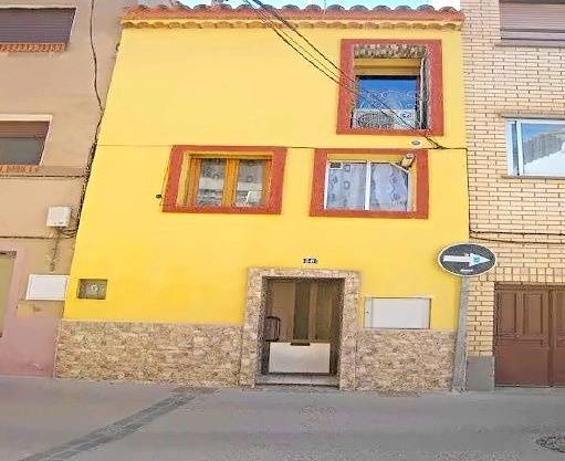 Piso en Venta en C/ Rosario en La Almunia de Doña Godina