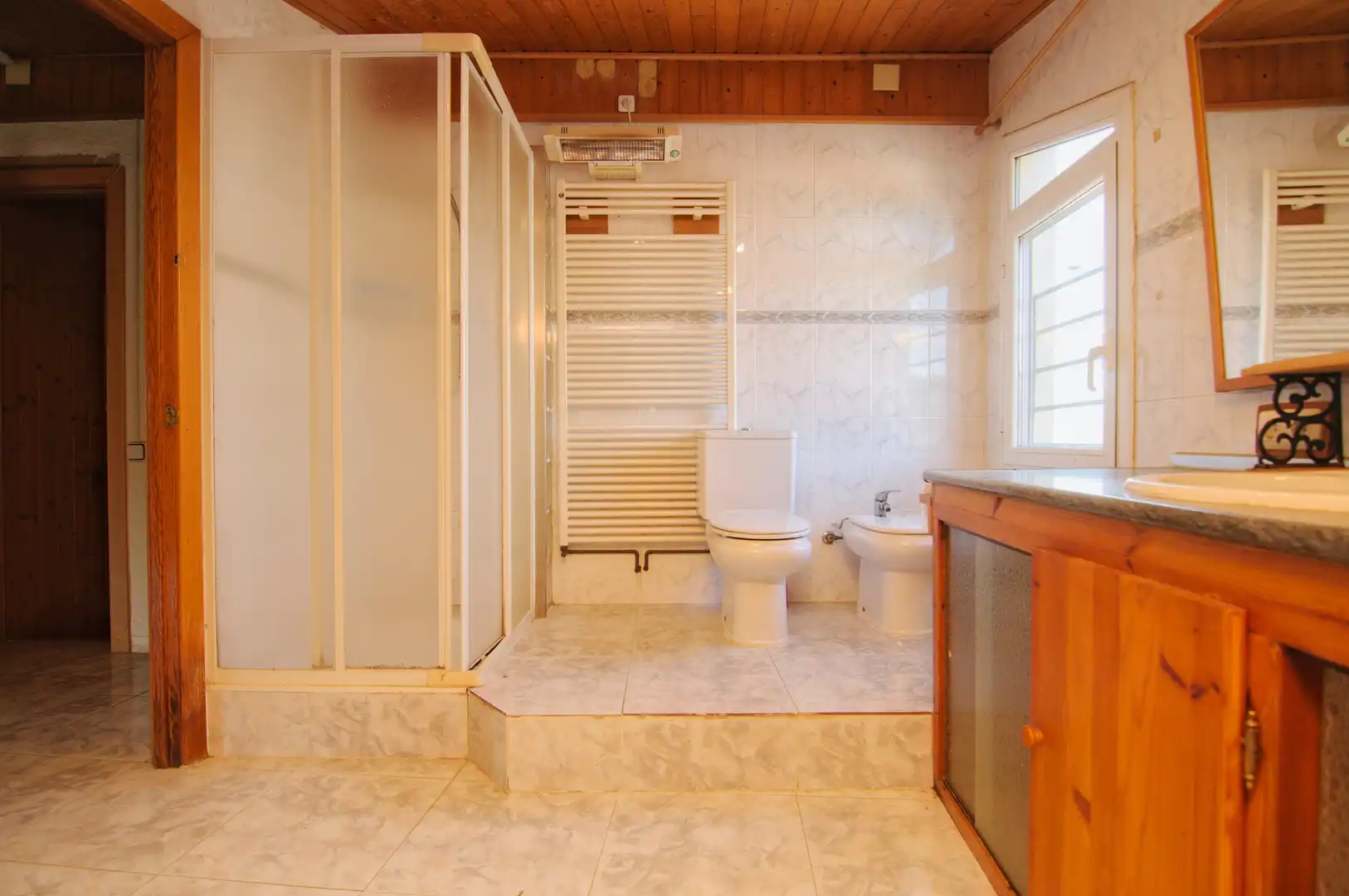 Baño de Casa o chalet en venta en Sant Fruitós de Bages con Calefacción, Terraza y Trastero